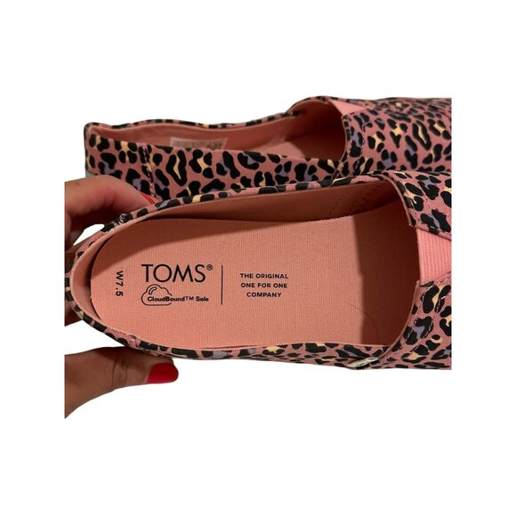 TOMS Pink Leopard Print Slip On Flats Size 7.5 NEW New with tags - Picture 5 of 6